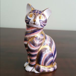 Vintage Royal Crown Derby English Bone China Imari Sitting Cat Figurine